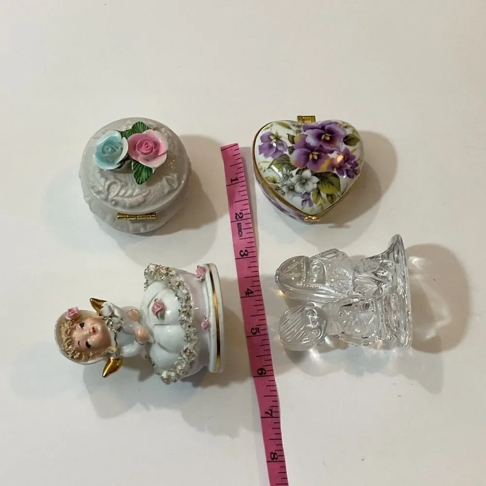 Vintage Decorative Porcelain and Glass Figurines Set 4